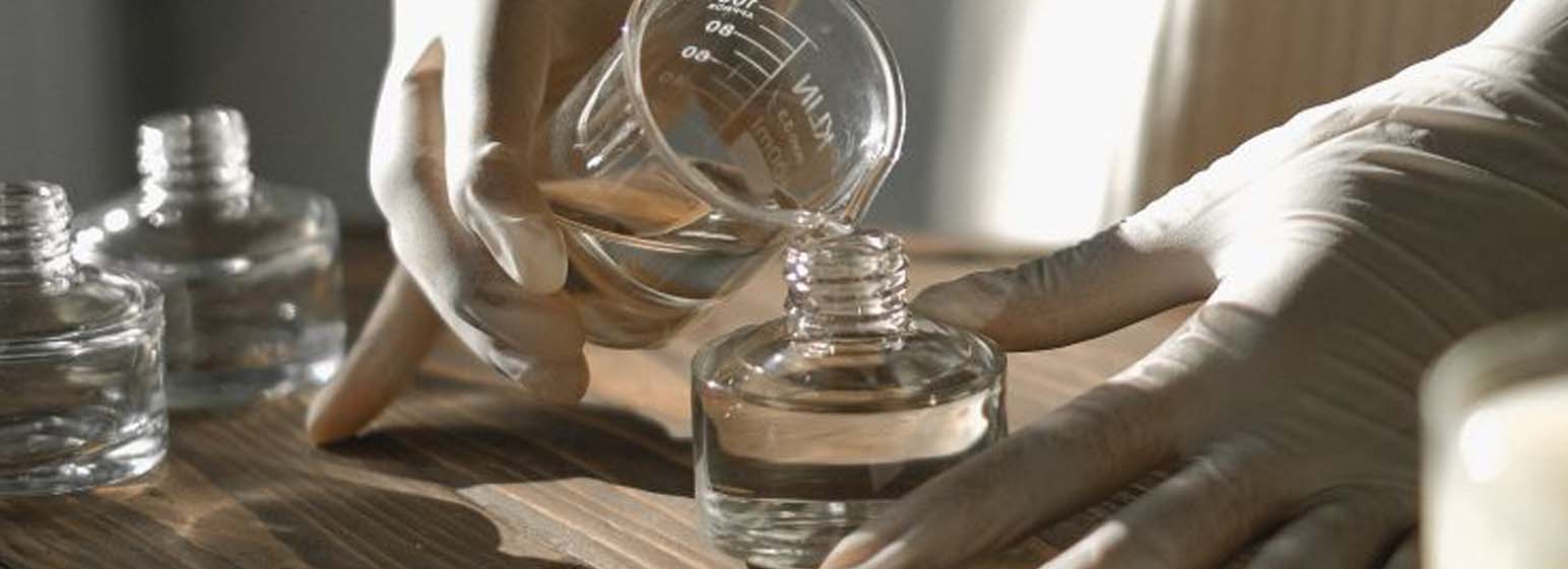 Processo de Maceração de Perfumes - Perfumes Masculino
